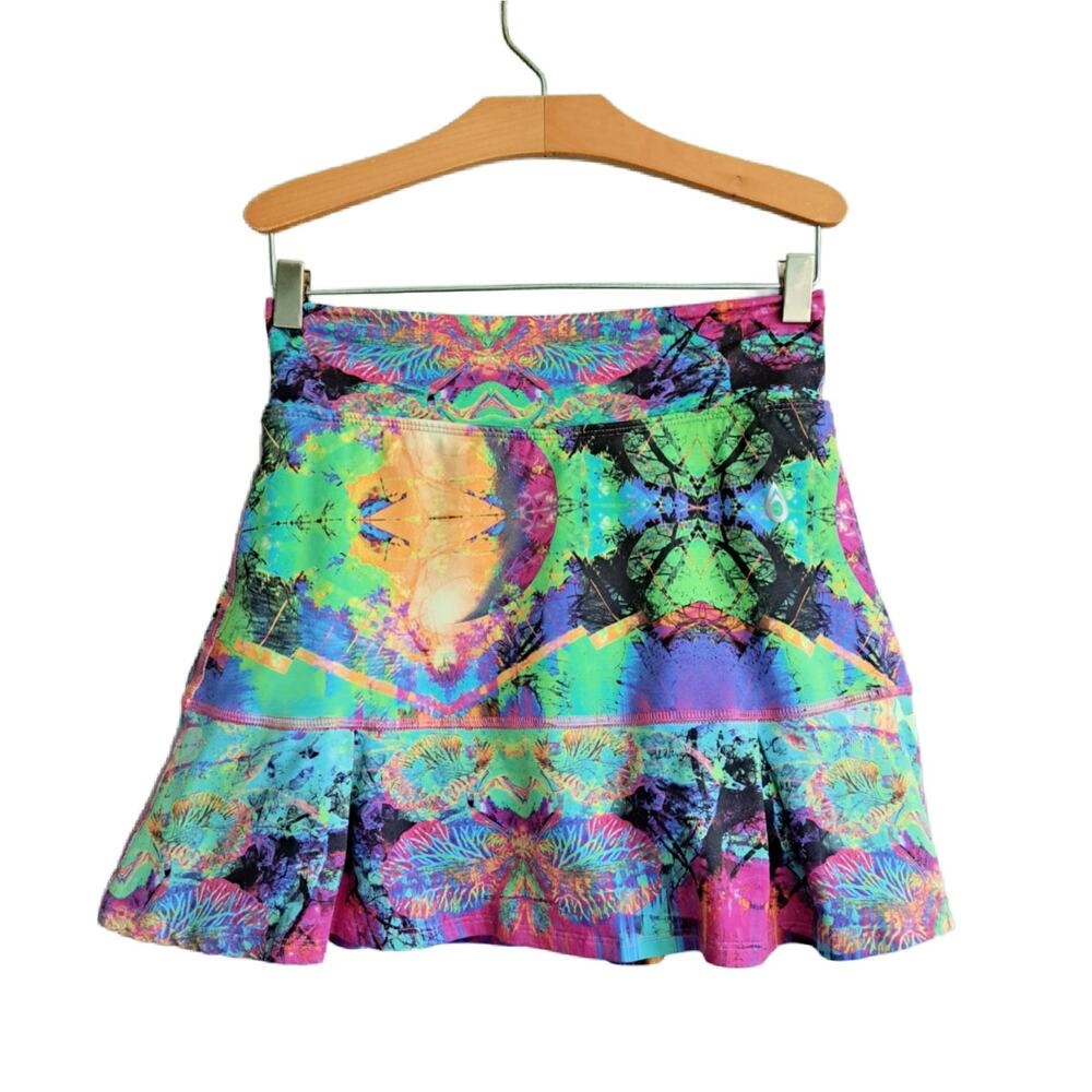 DONNA JO Tennis Skort JoJo in Surreal Size 1 Small Golf Active Pink Blue Green